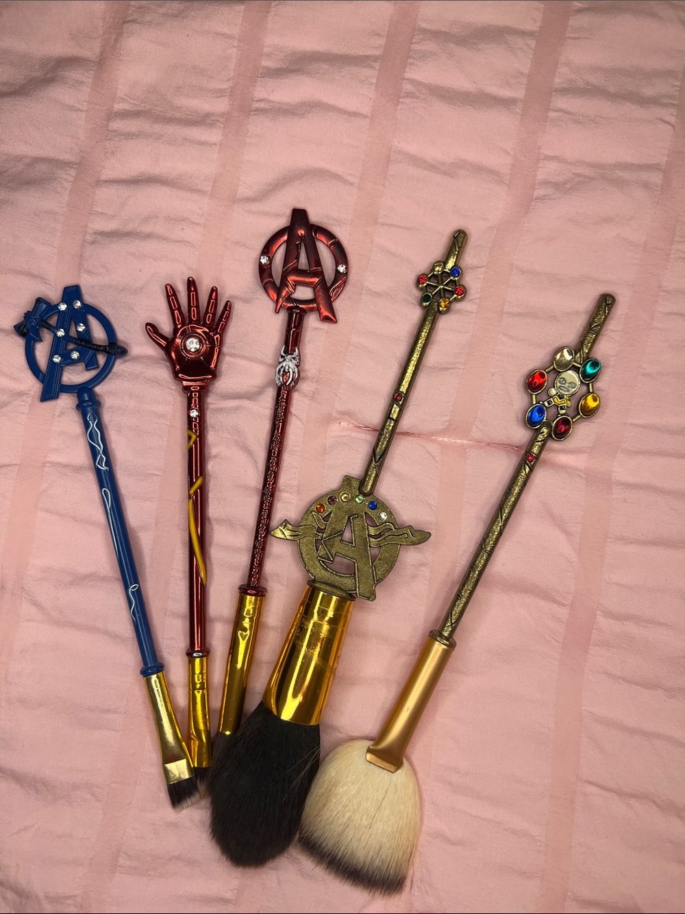 Avengers-Inspired Makeup Brush Set in Blue, Red, Gold